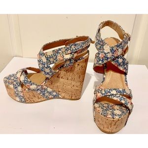 Charlotte Russe wedges ( with flowers)